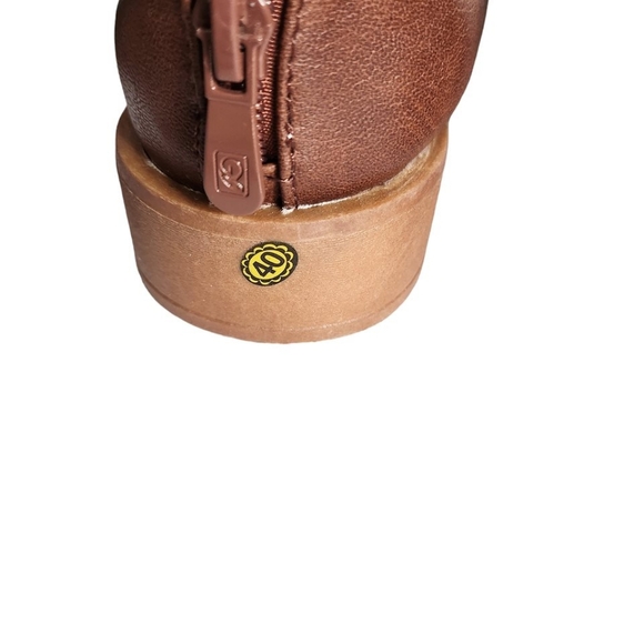 Women Brown Tan Leather Strappy Tie Back Zipper Studded Winter Boot/CN 38/US 7 - Picture 9 of 16